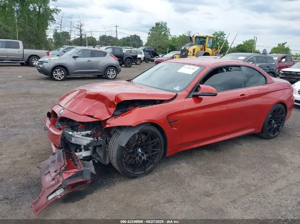 WBS4Z9C55KEJ63745 2019 BMW M4 - Image 2