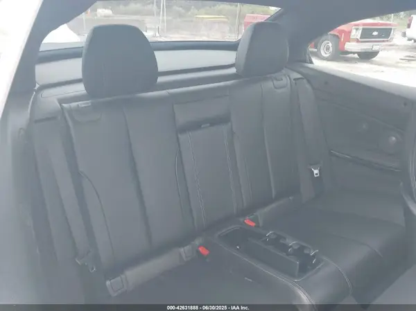 WBS4Z9C5XJED22650 2018 BMW M4 - Image 8