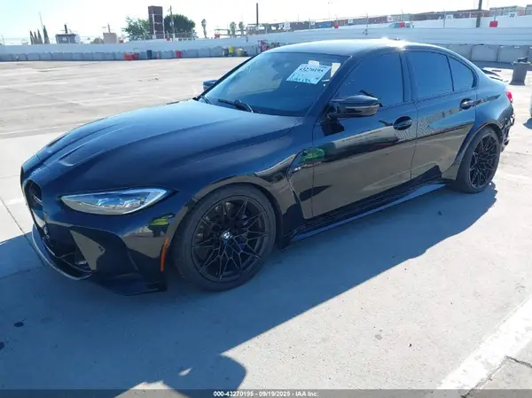 WBS53AY03MFL00246 2021 BMW M3 - Image 2