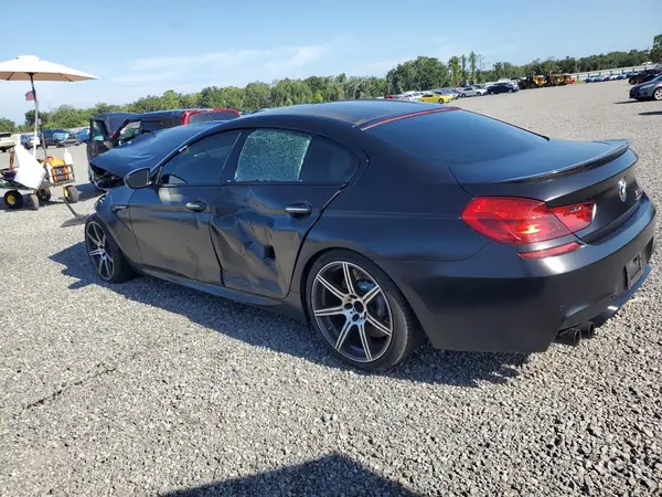 WBS6E9C52JG808357 2018 BMW M6 - Image 2