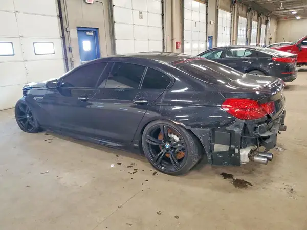 WBS6E9C54GGF92636 2016 BMW M6 - Image 2