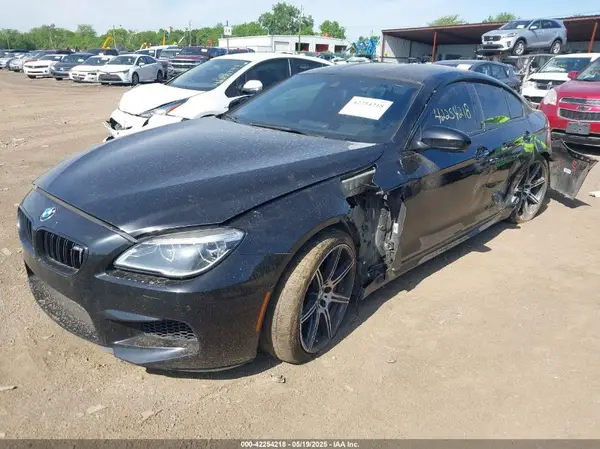 WBS6E9C54JG808277 2018 BMW M6 - Image 2