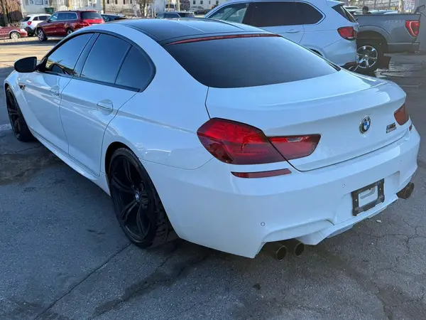 WBS6E9C56GG437177 2016 BMW M6 - Image 2