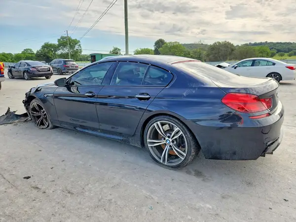 WBS6E9C57JG808242 2018 BMW M6 - Image 2