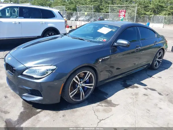WBS6E9C59GGF92518 2016 BMW M6 - Image 2