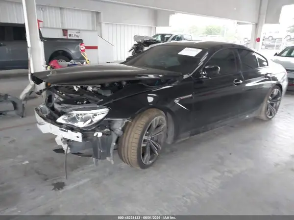 WBS6E9C59GGF92602 2016 BMW M6 - Image 2