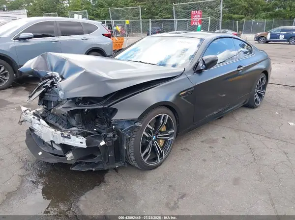 WBS6J9C53HD934721 2017 BMW M6 - Image 2