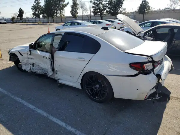 WBS83CH00MCF66384 2021 BMW M5 - Image 2
