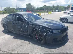 WBS83CH00PCL81205 2023 BMW M5