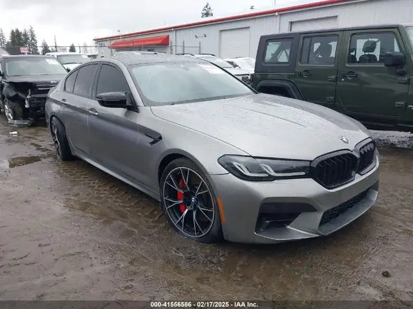 WBS83CH01MCF63087 2021 BMW M5 - Image 1