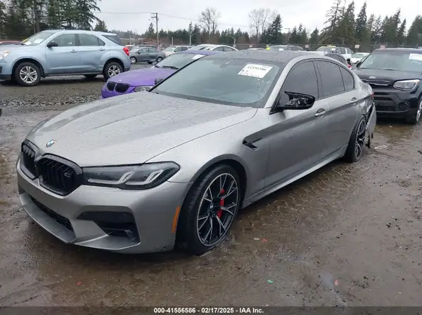WBS83CH01MCF63087 2021 BMW M5 - Image 2