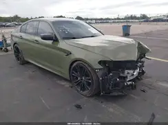 WBS83CH03NCJ44933 2022 BMW M5