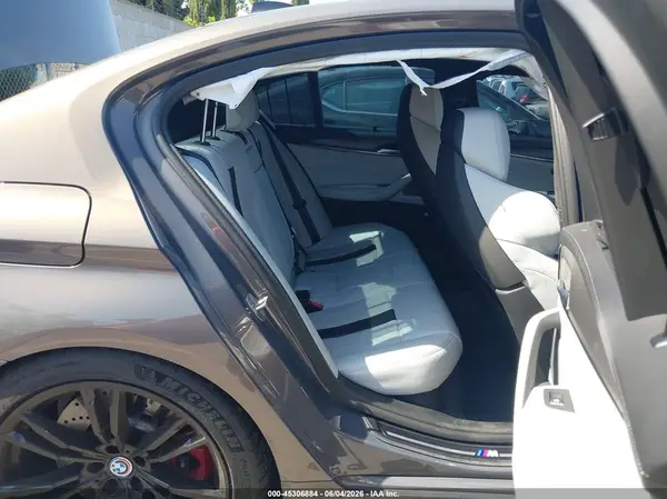 WBS83CH03NCK94802 2022 BMW M5 - Image 8