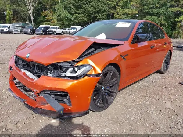 WBS83CH05MCF71418 2021 BMW M5 - Image 2