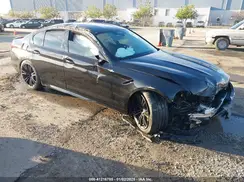 WBS83CH05NCK23035 2022 BMW M5