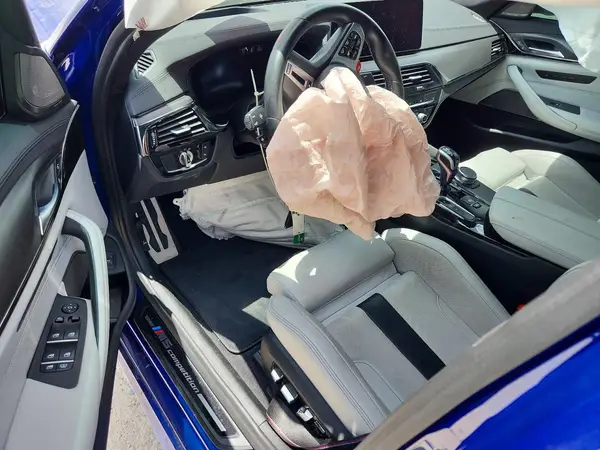 WBS83CH06NCK64273 2022 BMW M5 - Image 8