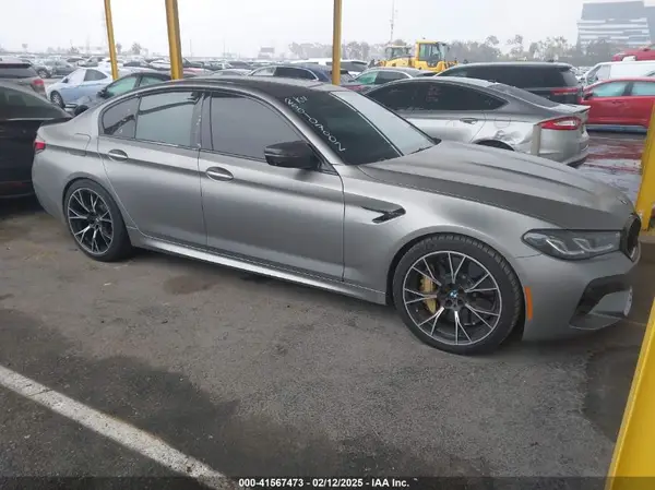 WBS83CH07MCF43250 2021 BMW M5 - Image 1