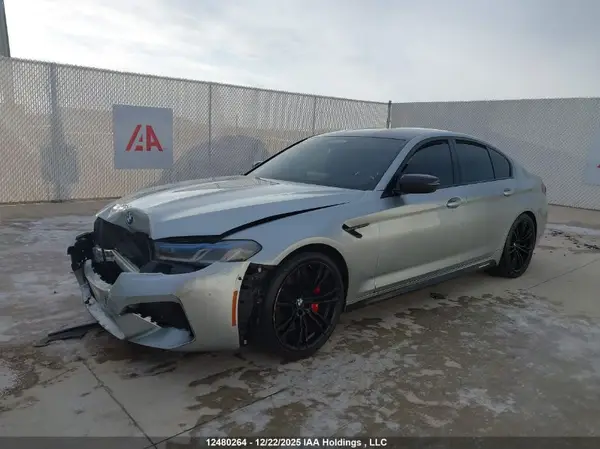 WBS83CH07MCF44477 2021 BMW M5 - Image 2