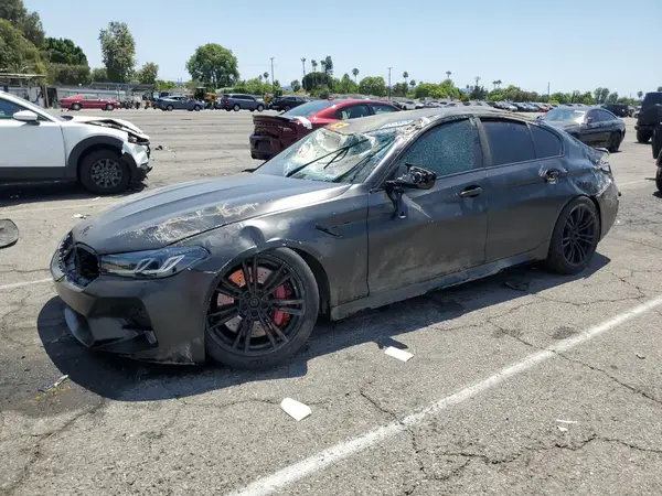 WBS83CH07NCH64977 2022 BMW M5 - Image 1