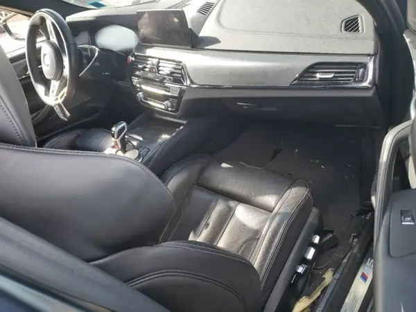 WBS83CH09MCH00048 2021 BMW M5 - Image 8
