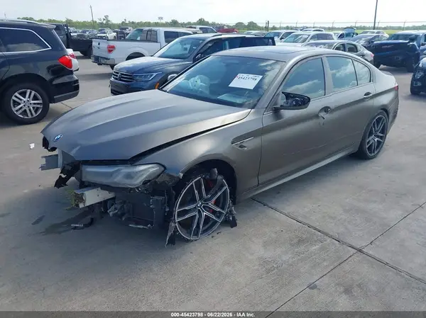 WBS83CH09NCH80582 2022 BMW M5 - Image 2
