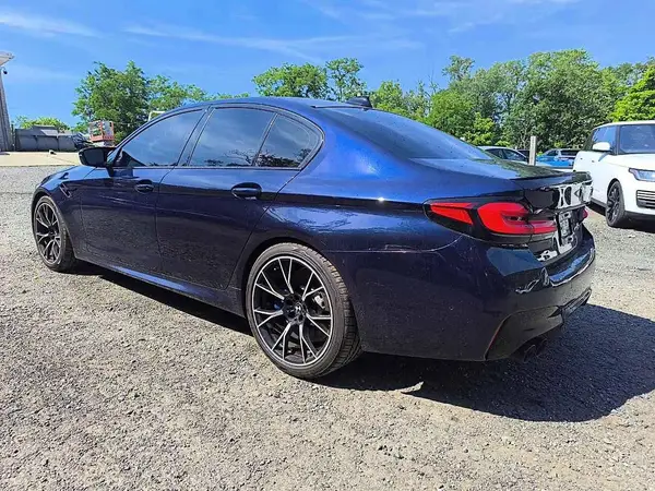 WBS83CH09PCN49150 2023 BMW M5 - Image 2