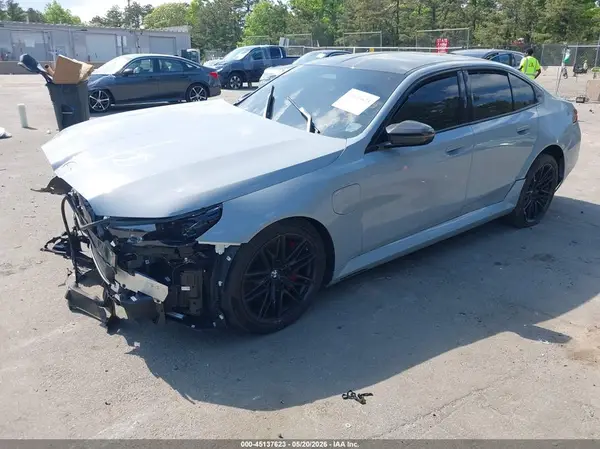 WBS83FK02TCV22294 2026 BMW M5 - Image 2