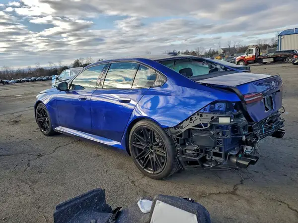 WBS83FK02TCV66179 2026 BMW M5 - Image 2