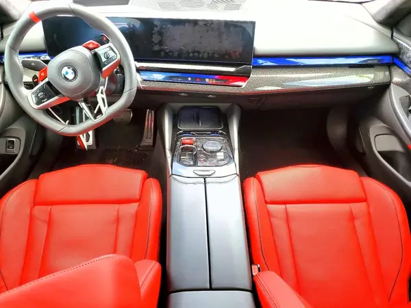 WBS83FK02TCW63513 2026 BMW M5 - Image 8