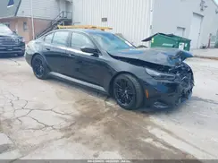 WBS83FK03SCU77171 2025 BMW M5
