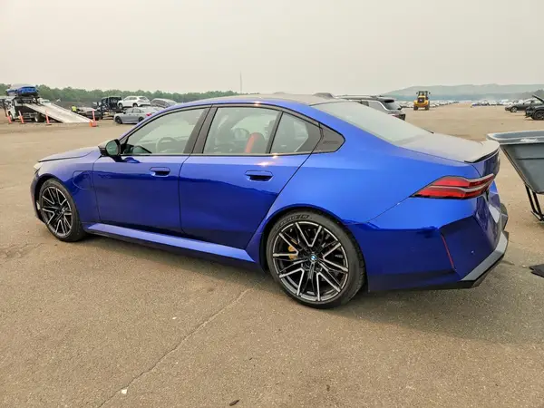 WBS83FK0XTCX20976 2026 BMW M5 - Image 2
