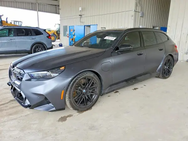 WBS83GV09TCW16447 2026 BMW M5 - Image 1