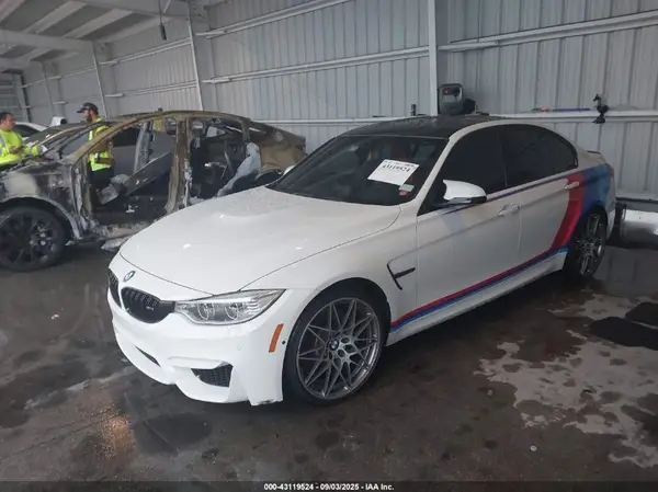 WBS8M9C30H5G85953 2017 BMW M3 - Image 2