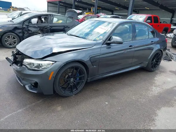 WBS8M9C35H5G85060 2017 BMW M3 - Image 2