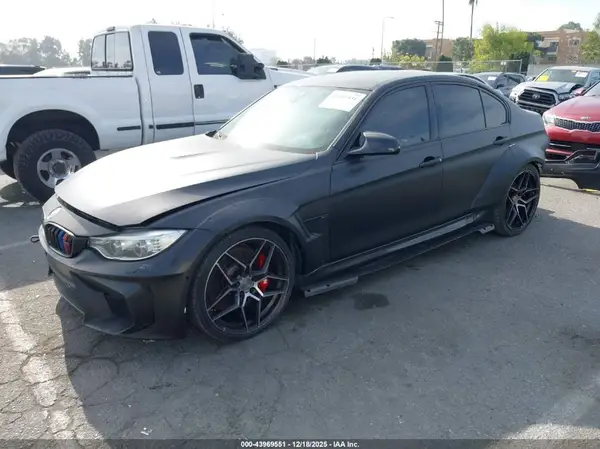 WBS8M9C50H5G42148 2017 BMW M3 - Image 2