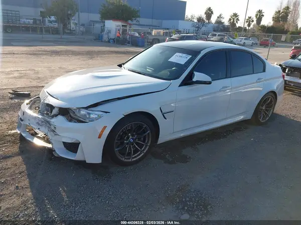WBS8M9C50H5G83637 2017 BMW M3 - Image 2