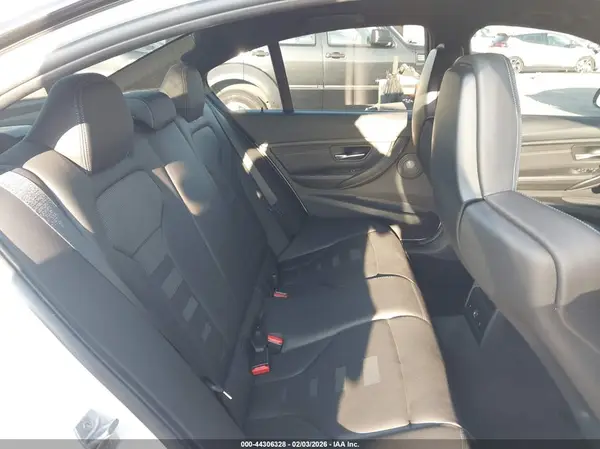 WBS8M9C50H5G83637 2017 BMW M3 - Image 8