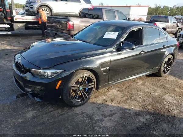 WBS8M9C51J5L71667 2018 BMW M3 - Image 2