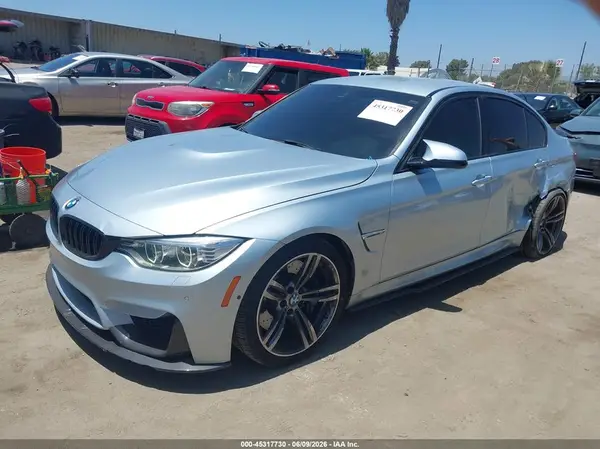 WBS8M9C52GP966976 2016 BMW M3 - Image 2