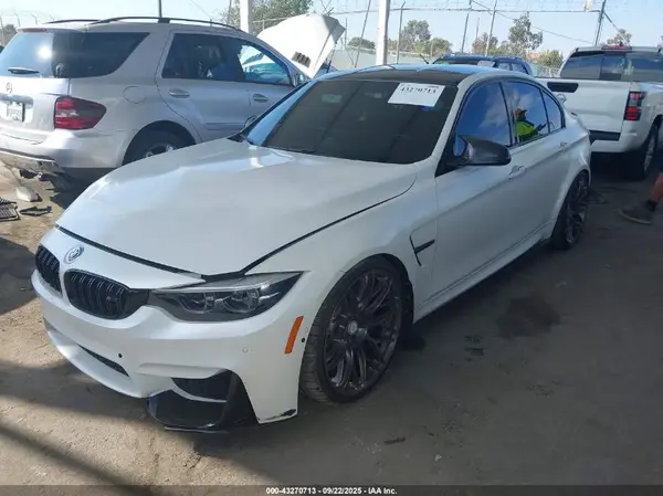 WBS8M9C53J5K98639 2018 BMW M3 - Image 2