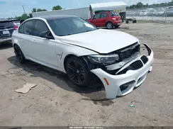 WBS8M9C53J5L00132 2018 BMW M3