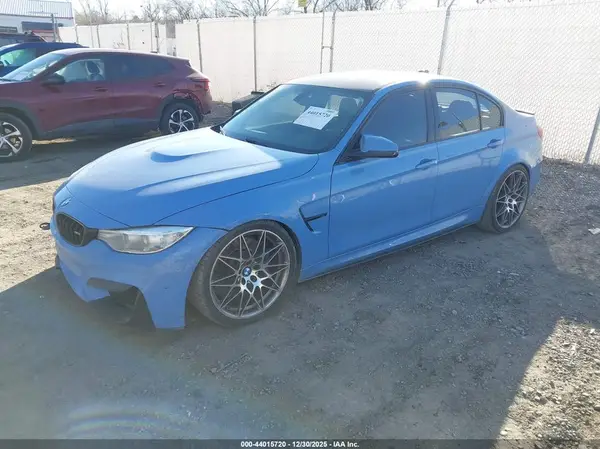 WBS8M9C54H5G42427 2017 BMW M3 - Image 2