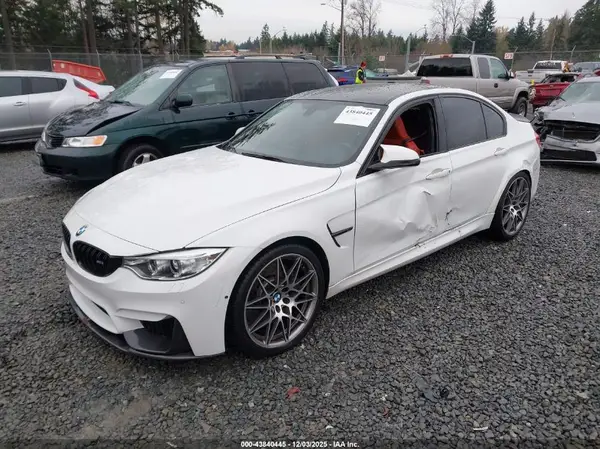 WBS8M9C54H5G84676 2017 BMW M3 - Image 2