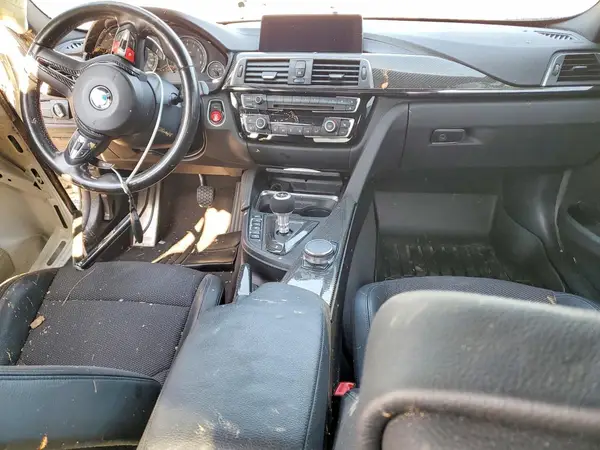 WBS8M9C54J5L71694 2018 BMW M3 - Image 8