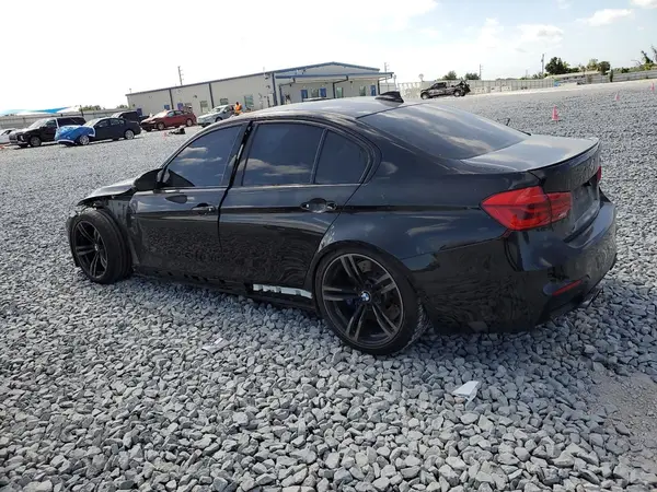 WBS8M9C57J5J79640 2018 BMW M3 - Image 2
