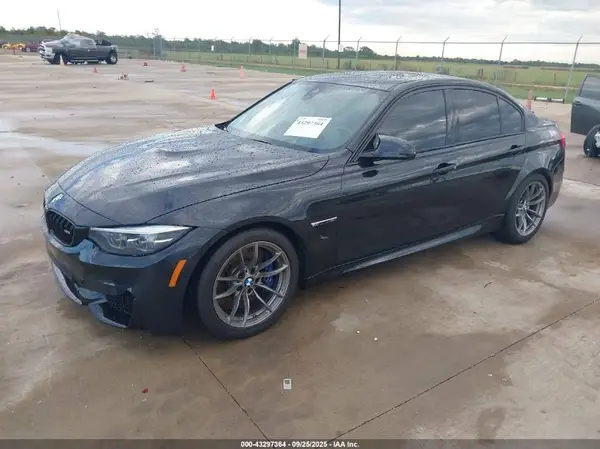 WBS8M9C58J5J78707 2018 BMW M3 - Image 2