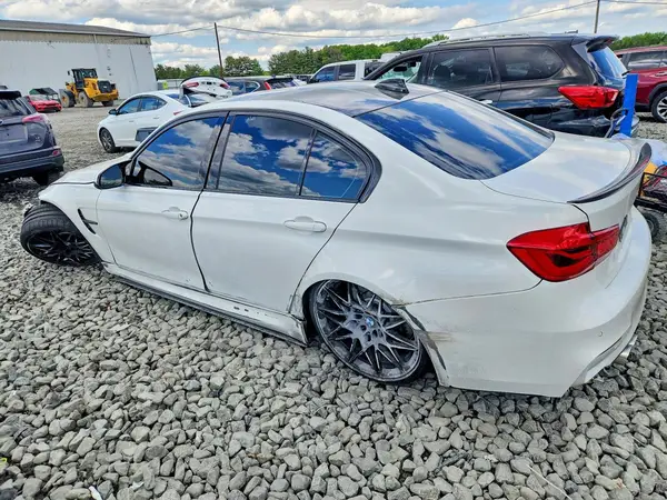 WBS8M9C5XJ5K99464 2018 BMW M3 - Image 2