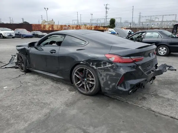 WBSAE0C09SCS48579 2025 BMW M8 - Image 2