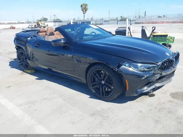 WBSDZ0C00PCL36476 2023 BMW M8 - Image 1