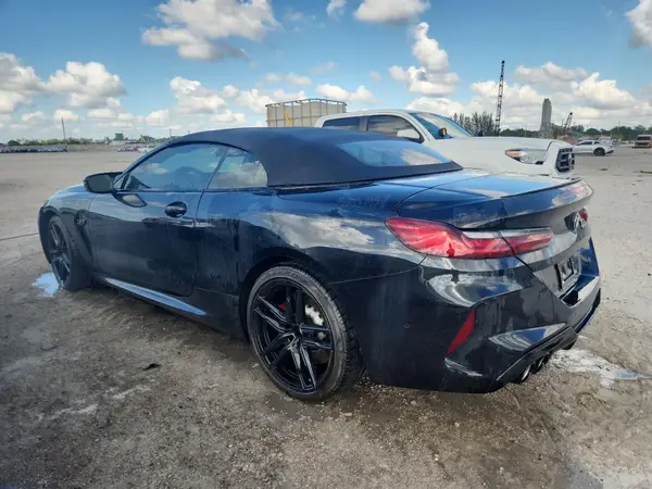 WBSDZ0C00SCT27754 2025 BMW M8 - Image 2